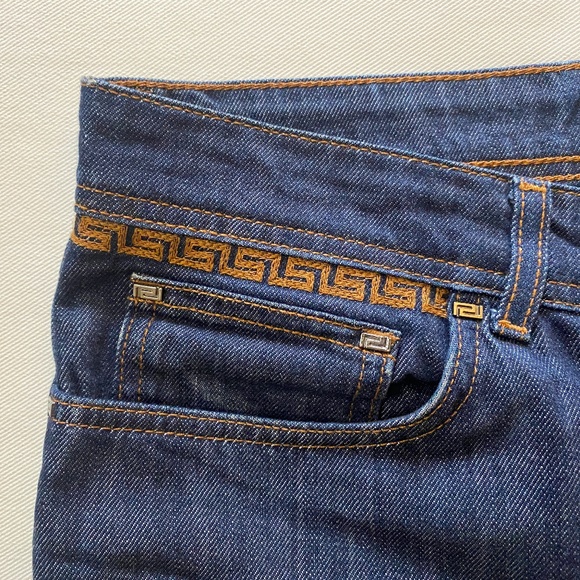 AUTHENTIC VERSACE X HM CRUISE LINE DEMIN JEANS 32 - Picture 11 of 14
